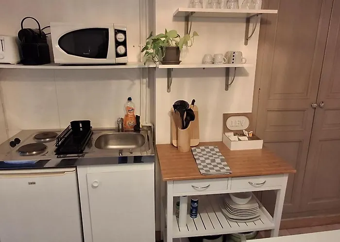 Chez Eric 7 Apartment Tours